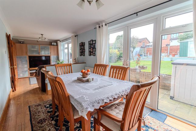 Detached house for sale in Yew Tree Lane, Gedling, Nottingham