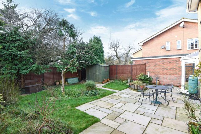 Semi-detached house to rent in Bridgehill Close, Guildford