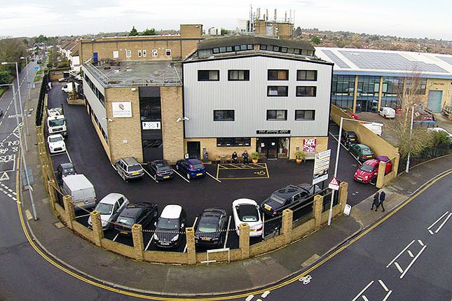 Thumbnail Office to let in Cox Lane, Chessington