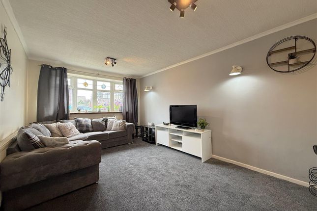 12, Crummock Close, Bolton photo 4