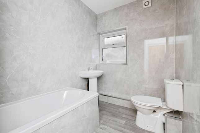 164, Marine Street, Ebbw Vale photo 4