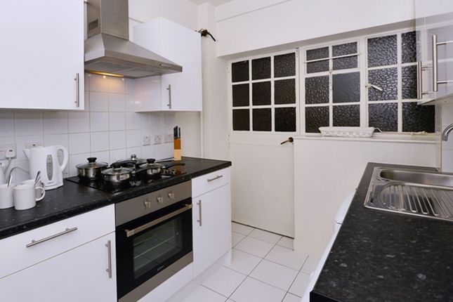 Flat 43, Pelham Court, London photo 2