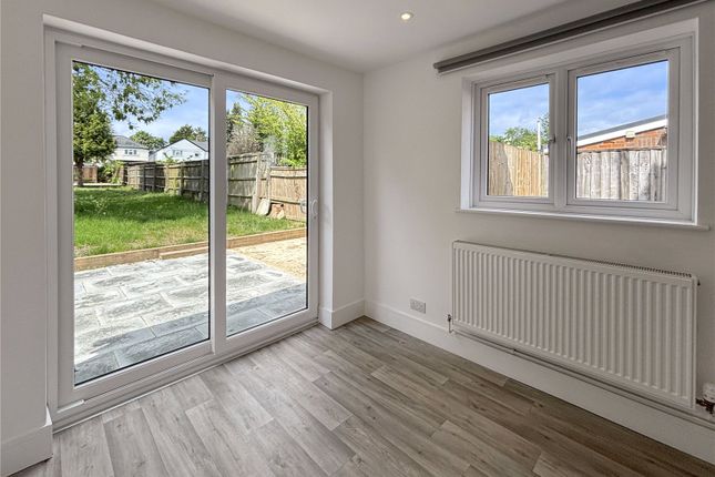 137, Amersham Road, Buckinghamshire photo 3