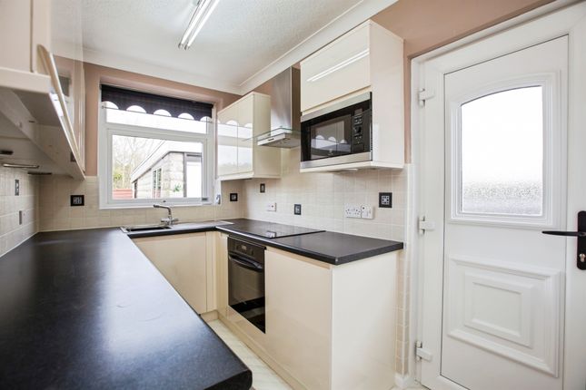 26, Illingworth Drive, Halifax photo 2