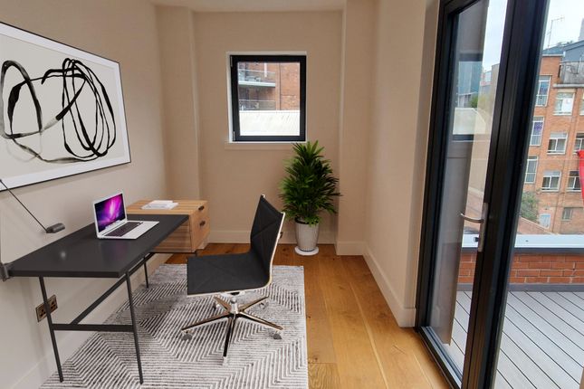 Flat for sale in Water Street, Birmingham