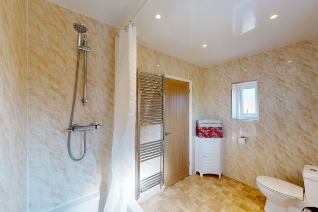 Flat for sale in Richmond Road, South Shields