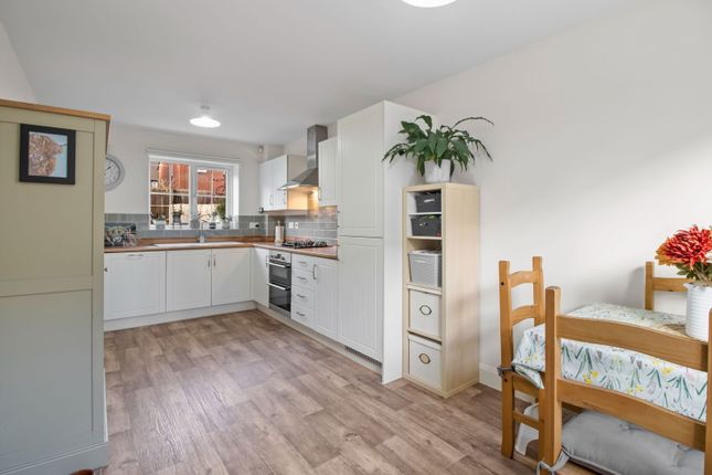 10, Wessex Grove, Worcester photo 4