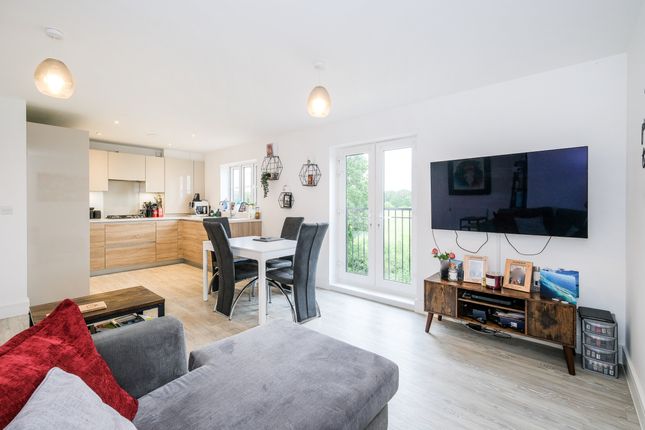 Thumbnail Flat for sale in Speckled Wood House, Oaklands Hamlet, Chigwell