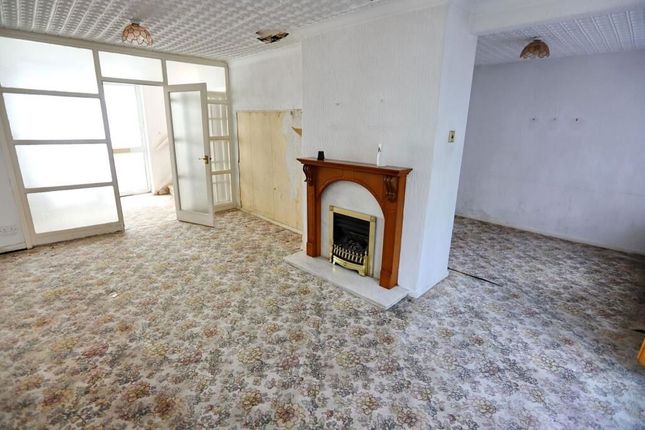 22, Lindrick Avenue, Manchester photo 5