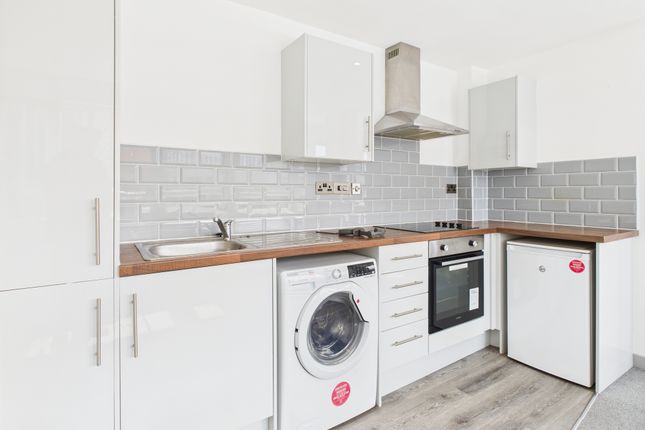 Flat 314, Tivoli House, South Street, Hull photo 2