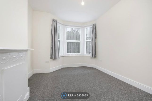 Desborough Road, High Wycombe photo 3