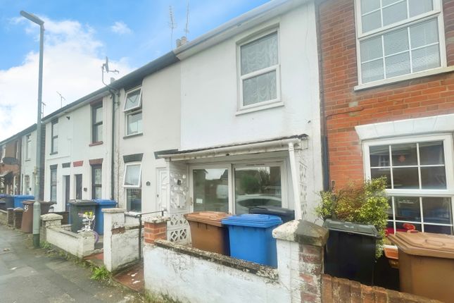 Thumbnail Terraced house to rent in Beaconsfield Road, Ipswich