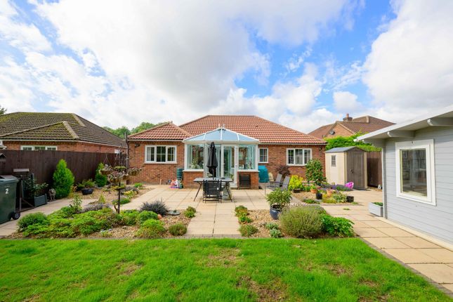2 Lunn Close, Horncastle photo 4