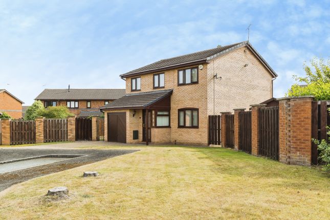 15, Green Meadows, Wrexham photo 3