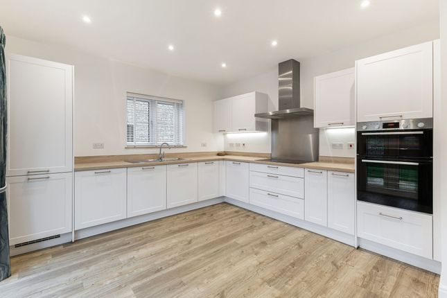 5, Lancaster Way, Shackleton Village photo 4
