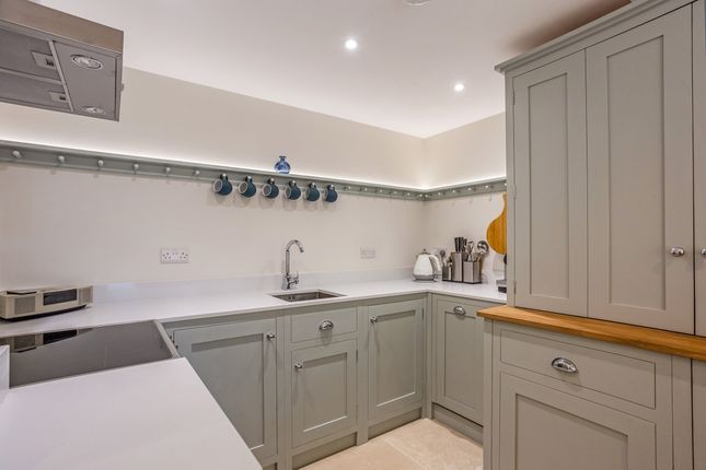 Flat to rent in Sion Road, Bath