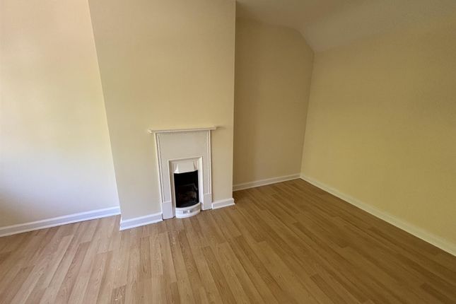 30, Whyte Avenue, Aldershot photo 4