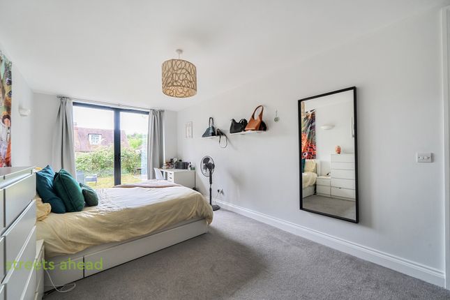 37, Purley Rise, Purley photo 4