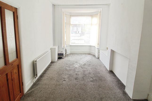 17, Yew Tree Lane, Birmingham photo 4