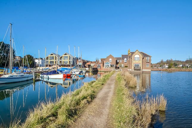 Town house for sale in Queen Street, Emsworth