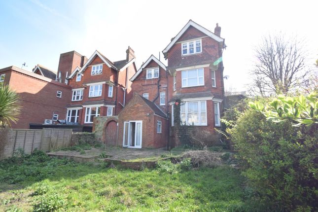 1 Alistair Court, 30, Compton Street, Eastbourne photo 4