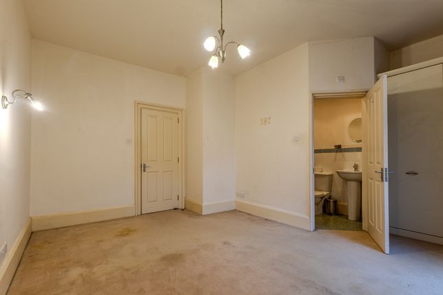 22 Frome Court, Hereford photo 4
