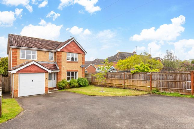 Thumbnail Detached house for sale in Carter Road, Maidenbower