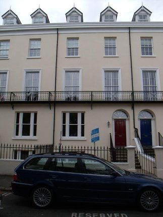 2-bed house on Flat 3-53/55 Derby square, £1,150/mo