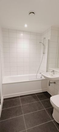 4 Wharf End, Manchester photo 4