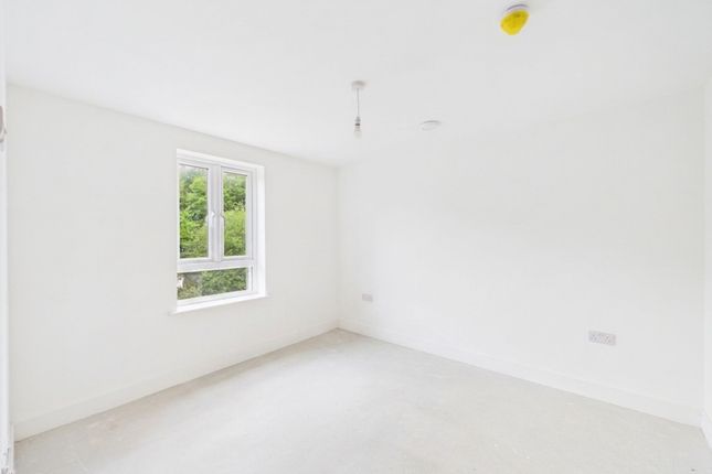 48 Brooks Avenue, Holsworthy photo 3