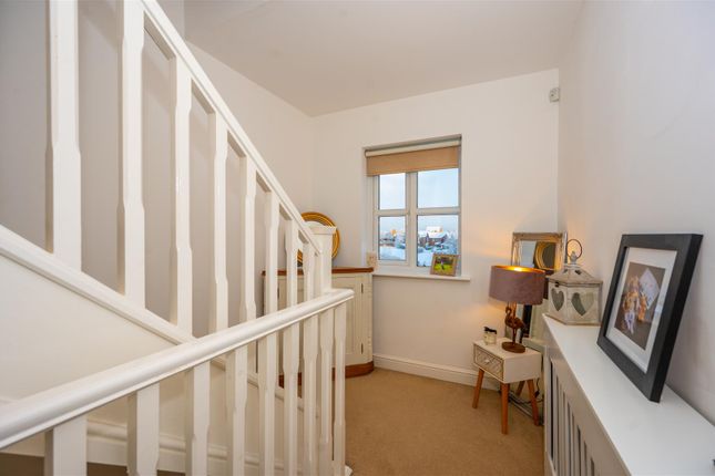 Town house for sale in Foxfield Road, St. Helens