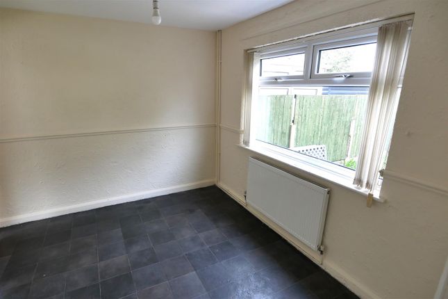 14, Mackinnon Avenue, Normanton photo 3