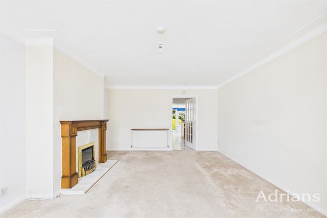20, Little Meadow, Writtle, Chelmsford photo 3
