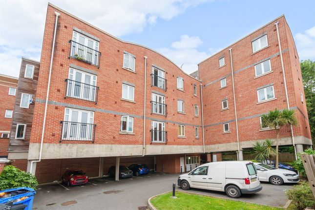 Flat for sale in Grenfell Road, Maidenhead