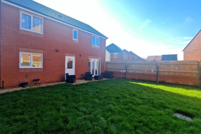 Detached house for sale in Slough Pasture, Bedworth, Warwickshire