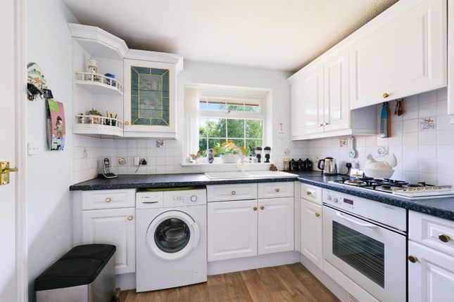 42, Royal Drive, Epsom photo 4