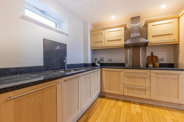 Flat for sale in Greyfriars Road, Cardiff, City Centre