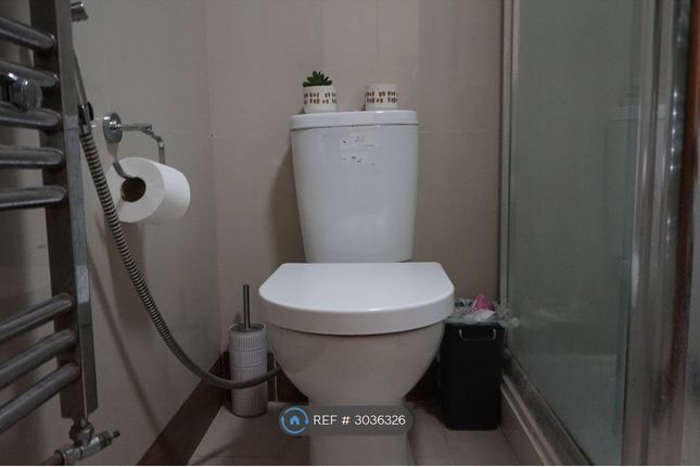 Flat   Providence Place, Brighton photo 5