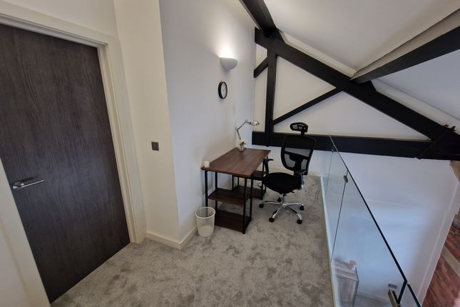Flat to rent in Conditioning House, Cape Street, Bradford, Yorkshire