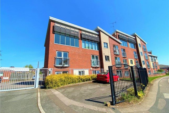 Flat for sale in Drapers Fields, Coventry