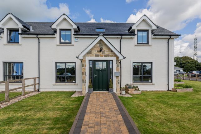 4-bed house on 4, Chapel Road, Houston, £460,000