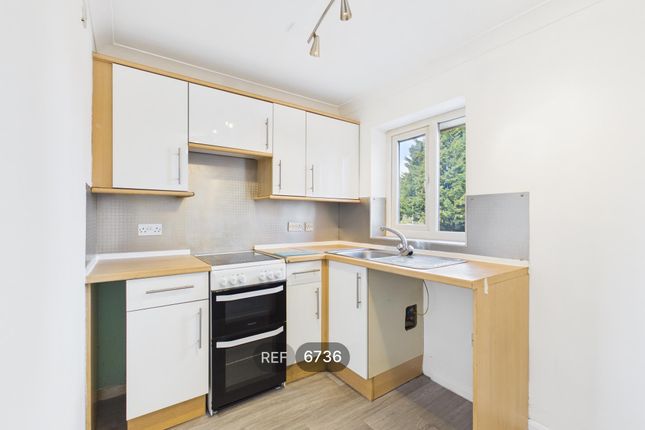 102, Caldbeck Close, Peterborough, PE4 7NF photo 4
