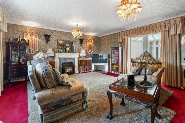 1, Richards Close, Malvern photo 2