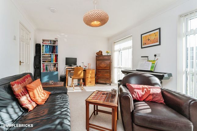 10, Parlour Close, Cambridge photo 3