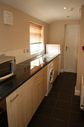 Flat to rent in Otterburn Villas North, Jesmond, Jesmond, Tyne And Wear