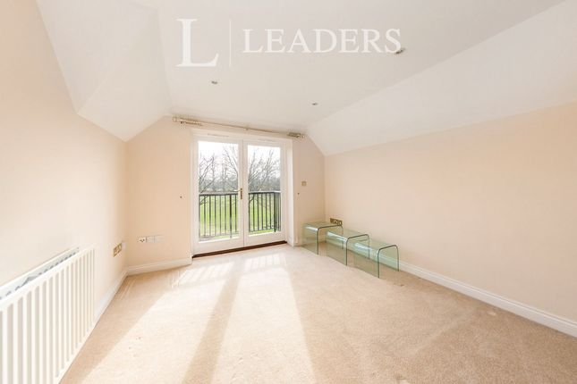 Surrey House, Guildford photo 5