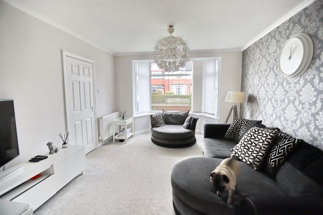 15 Brooklawn Drive, Manchester photo 3