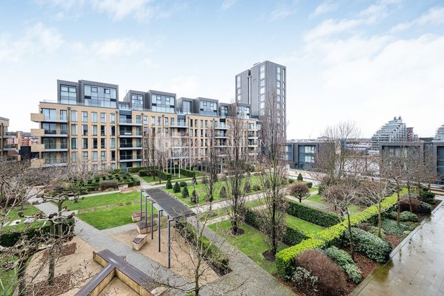 Thumbnail Duplex to rent in Ravensbourne Apartments, London