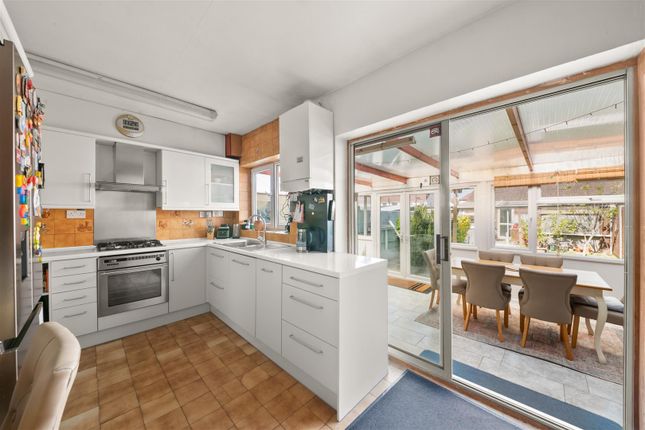 64, Bedford Avenue, Hayes photo 2