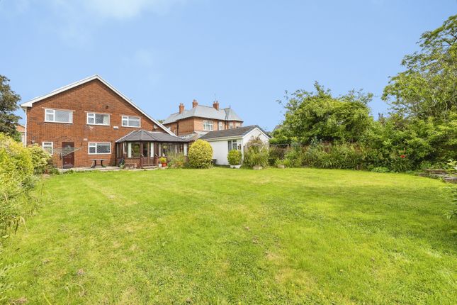 23, Hough Green, Cheshire West and Ches photo 4